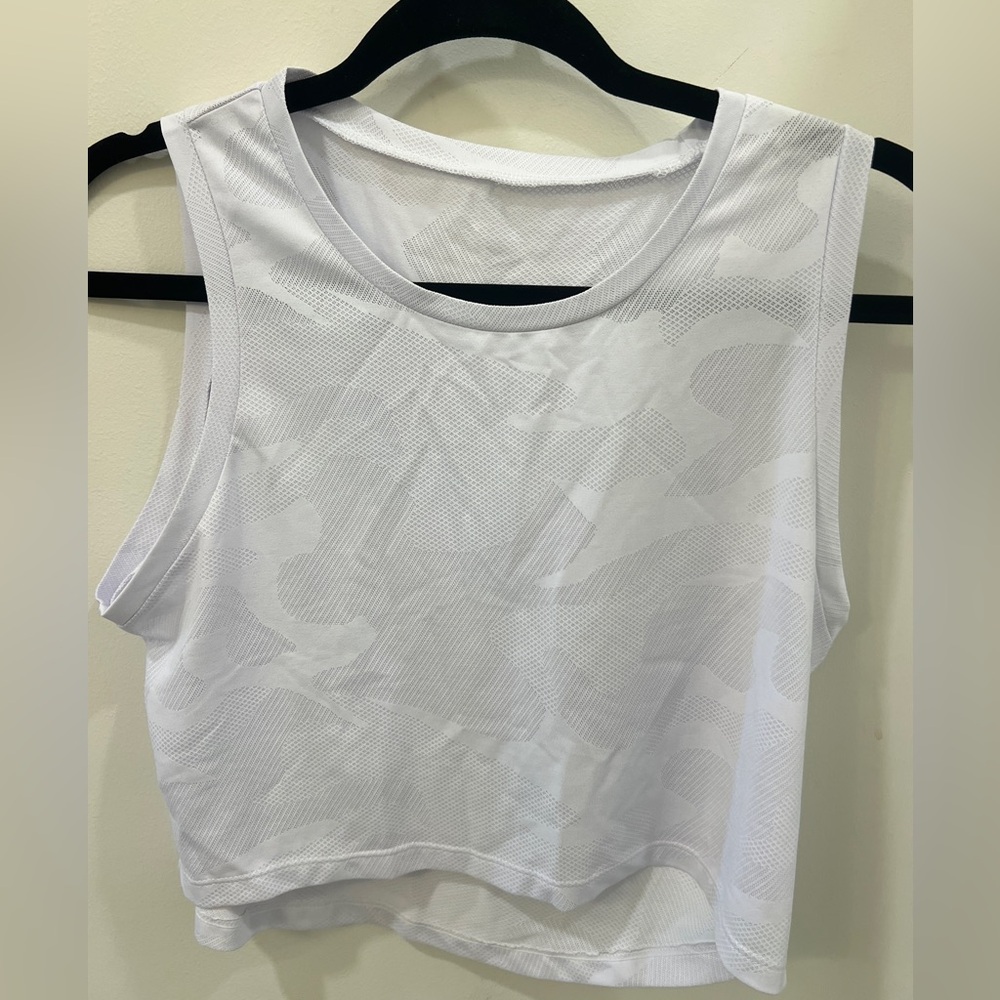 Halara Loose Camo Cropped Tank Top